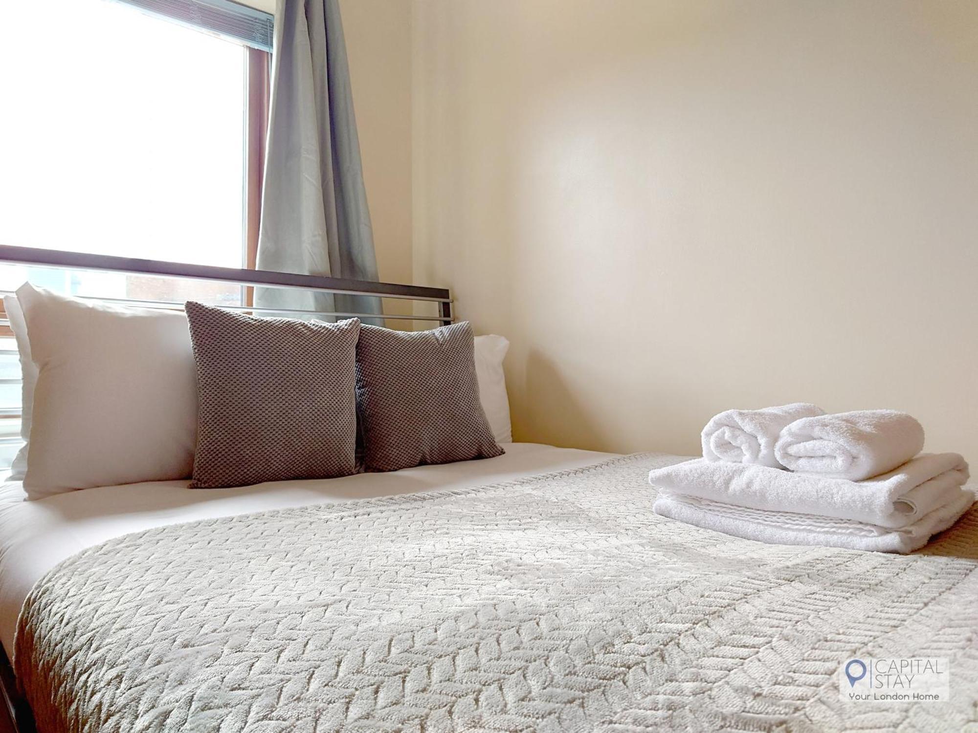 Appartamento Fully Serviced Two Bed In Poplar